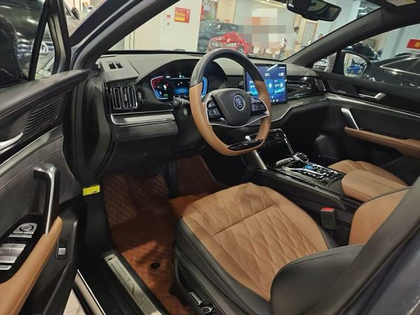 BYD Tang
