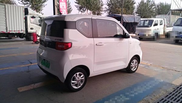 Wuling MINIEV