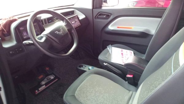 Wuling MINIEV