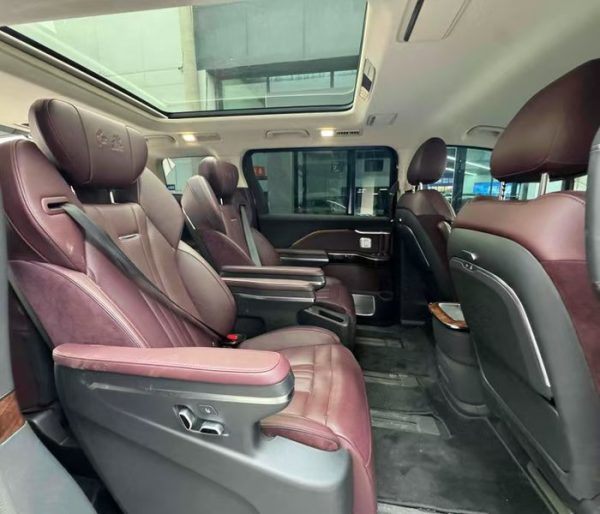 Hongqi HQ9