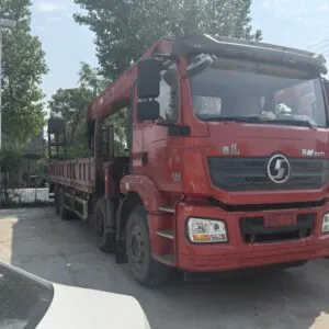 Tractor-mounted crane