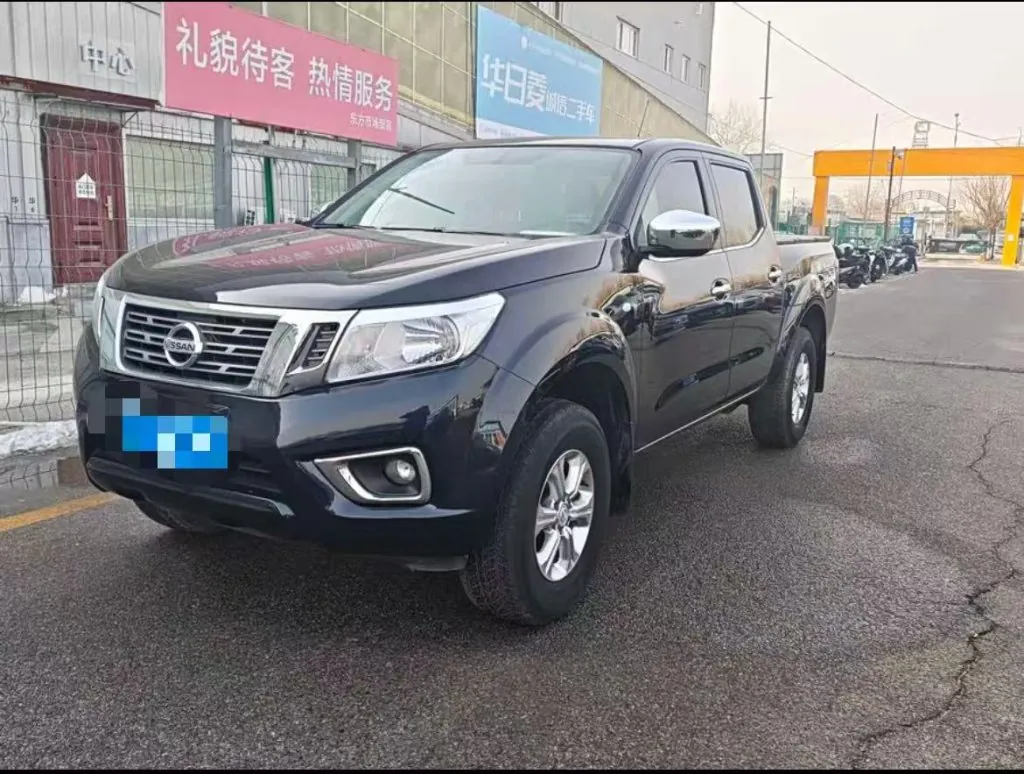 Used Nissan Navara pickup truck from China for export - HebeiCar